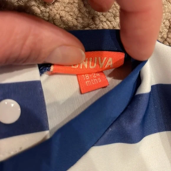 Sunuva UPF swim shirt and swim shorts, 18-24M - Picture 8 of 9